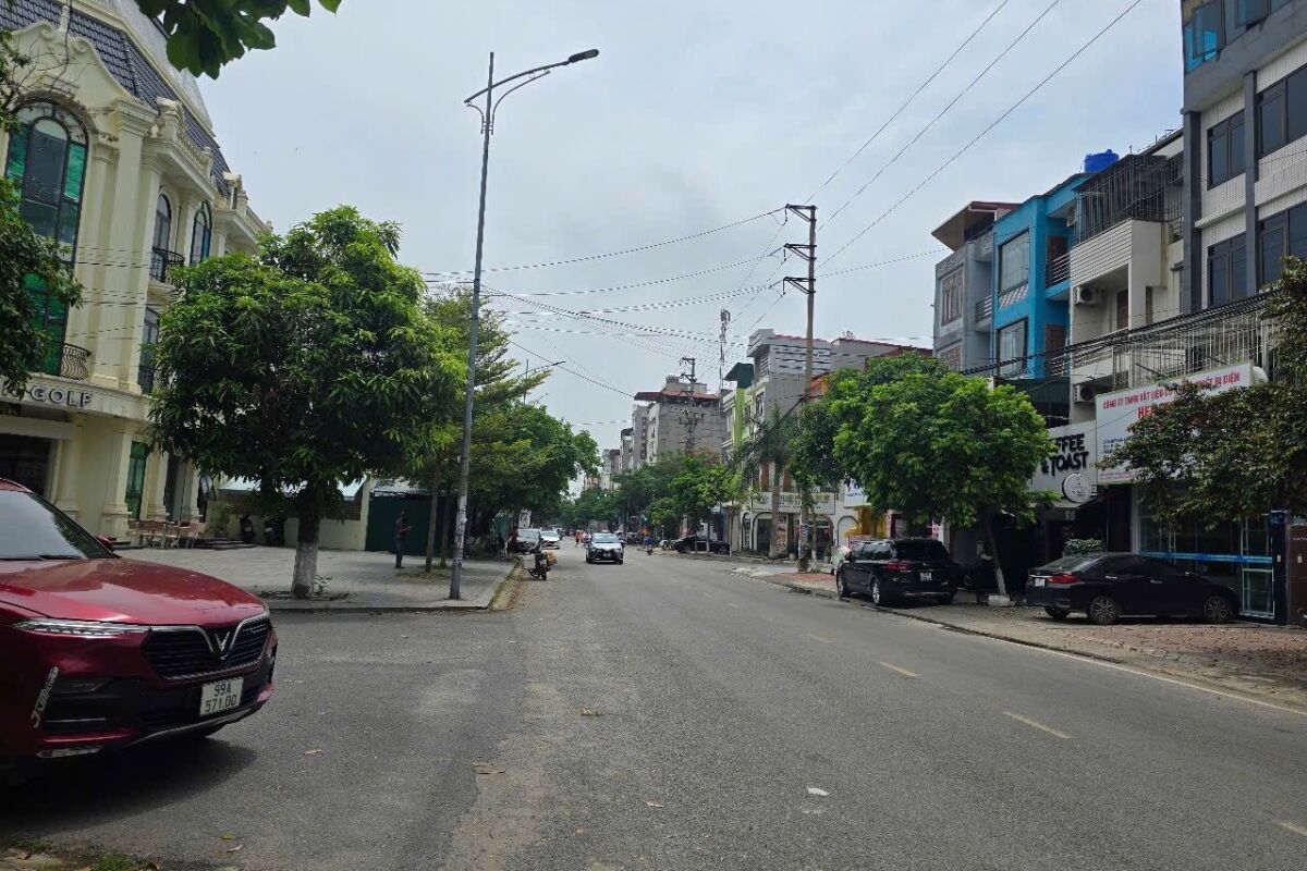 Bán nhà 260m2 khu 31ha trâu quỳ gia lâm
