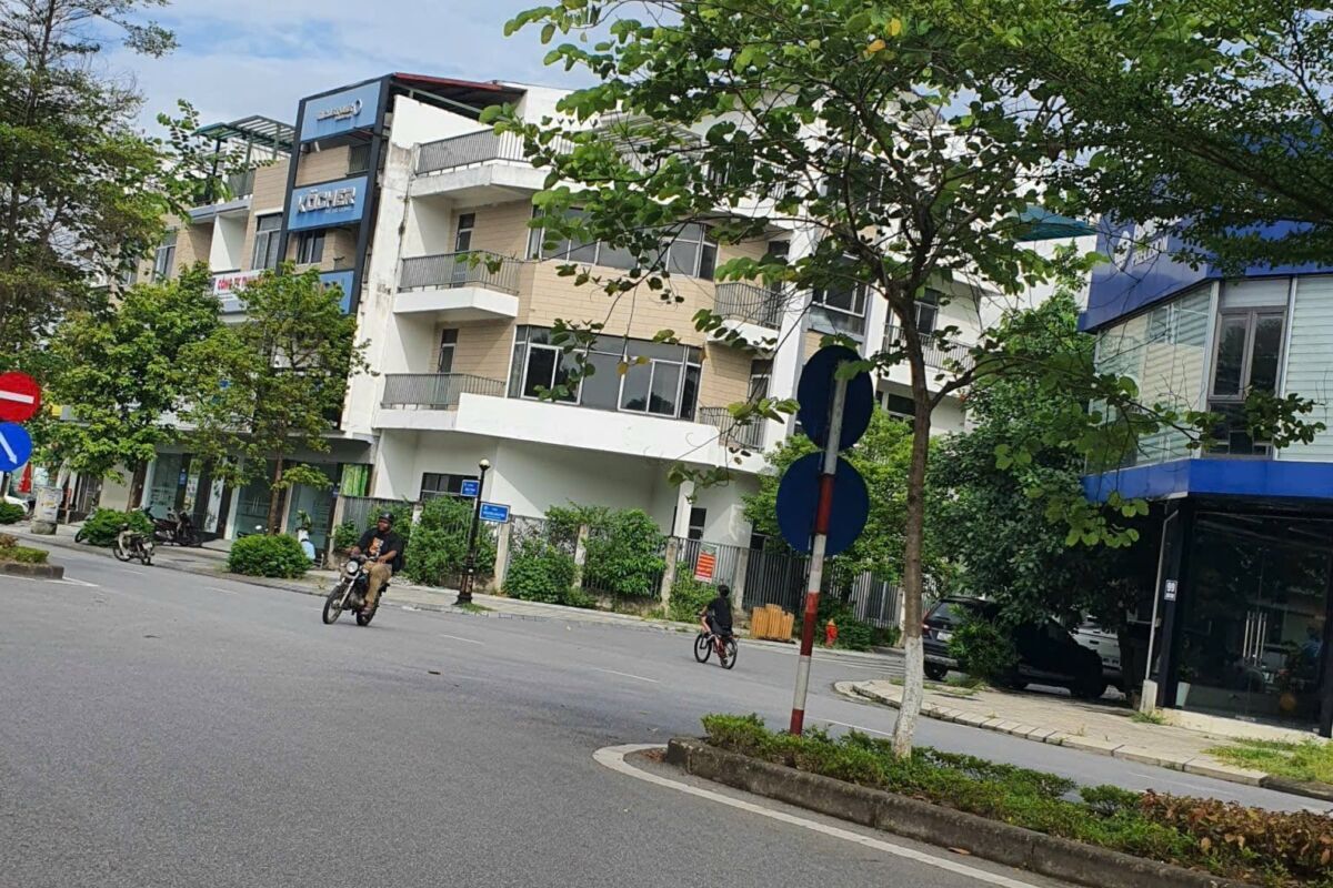 Mặt bình than 77m mặt tiền 4,5m view trường học liên cấp quốc tế kinh bắc