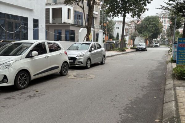 Bán đất khu 31 ha trâu quỳ gia lâm 110m2 mặt tiền 7m