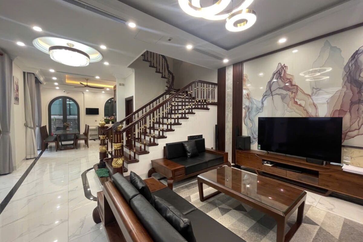 Cho thuê biệt thự song lập Vinhomes OCP 1 diện tích 150m2 fun đồ