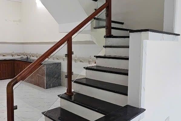 Nhà 3 tầng mới 58m lãm làng- nam sơn sát khu công nghiệp chỉ hơn 2 tỷ
