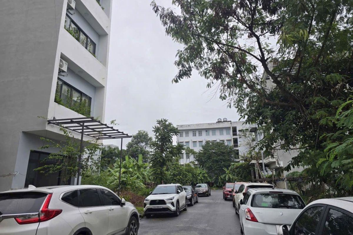 Trung tâm ngã 6 sau VIM 72m mặt 4,5m nhỉnh 8 tỷ