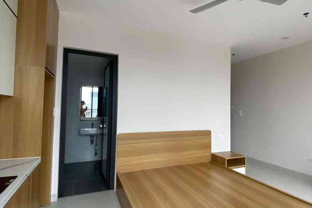 Ban căn chung cư mini. Phố Ngô Xuân Quảng, Ngõ thông, ô tô đỗ cửa, giá 29 tỷ