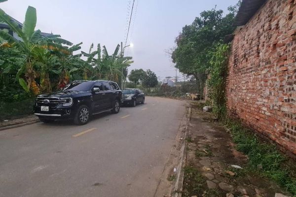 BÁN GẤP 108M 2 KINH DOANH BẤT CHẤP, GIÁ NHỈNH 30 TR/M2 PHƯỜNG SONG LIỄU , SÁT HỒNG HẠC
